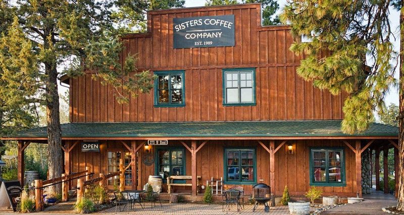 Sisters Coffee Company: Mountain Town Bean Sanctuary