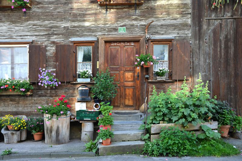 8 Garden Tweaks That Could Improve Indoor Comfort - Decor Hint Build Raised Garden Beds