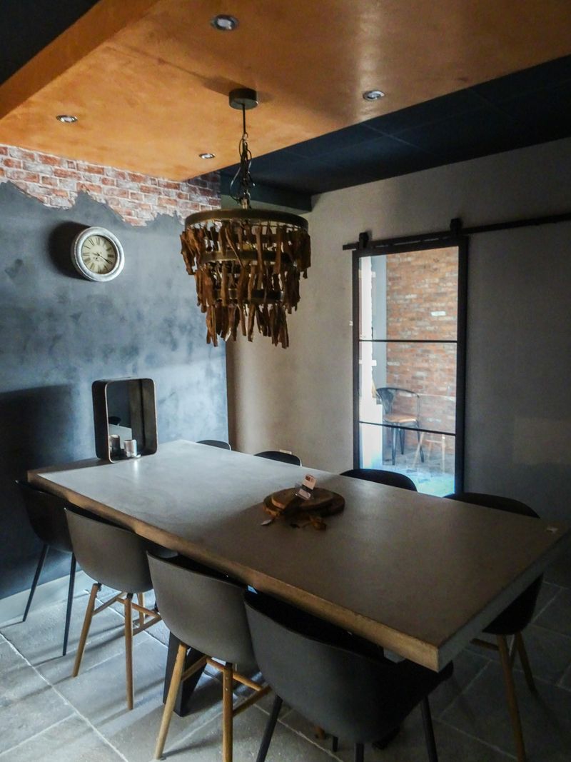 Ways That Could Help Maximize Space In Small Apartments - Decor Hint Sliding Room Dividers