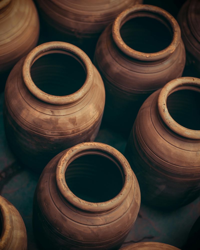 Neutral Fall Decor Styles That Work In Any Home - Decor Hint Earthy Ceramic Collections