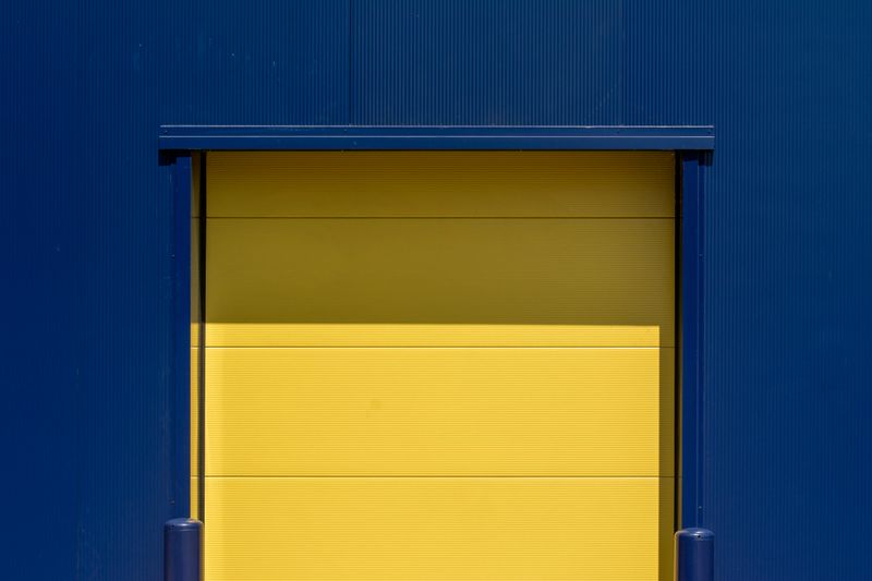 8 Common Garage Conversion Errors That Might Cost You Time Or Money - Decor Hint Mismatched Exterior Appearance