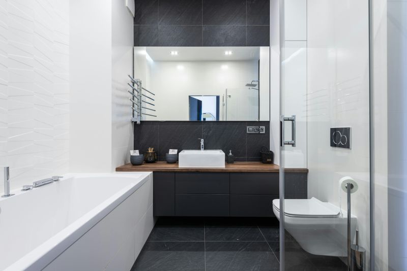 Matte black or brushed nickel fixtures