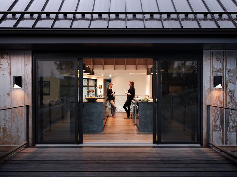 11 Boulder "Japandi" Living Spaces Where Minimalism Meets Warmth - Decor Hint Chautauqua Cottage with Sliding Paper Screens