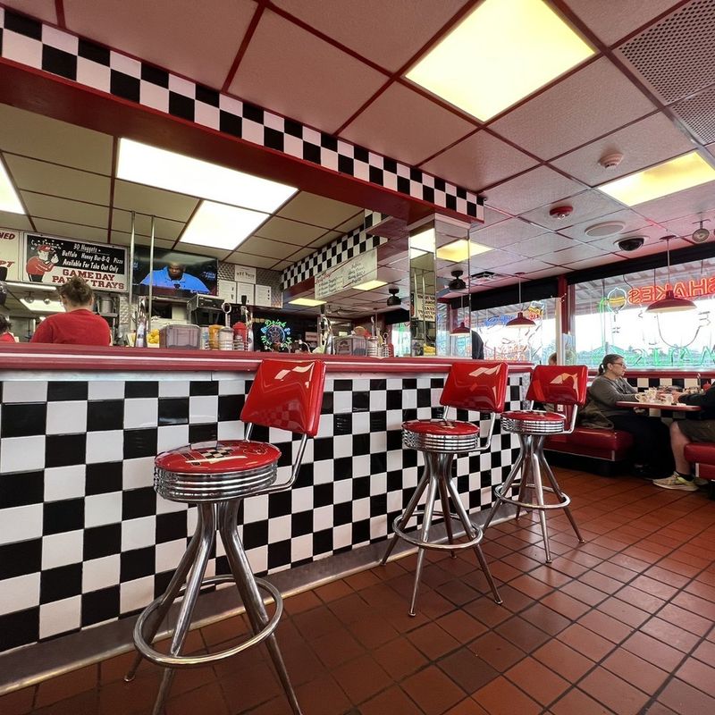 Passyunk Square's Retro Kitchen Time Warp