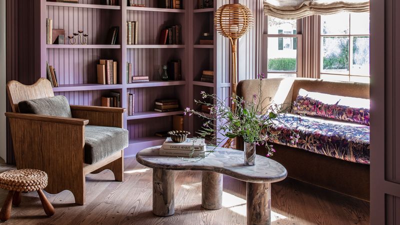 7 Maine Coastal Cottages Styled In Oxblood And Deep Purple Accents - Decor Hint A Lakeside-Inspired Cottage With Berry-Hued Textiles