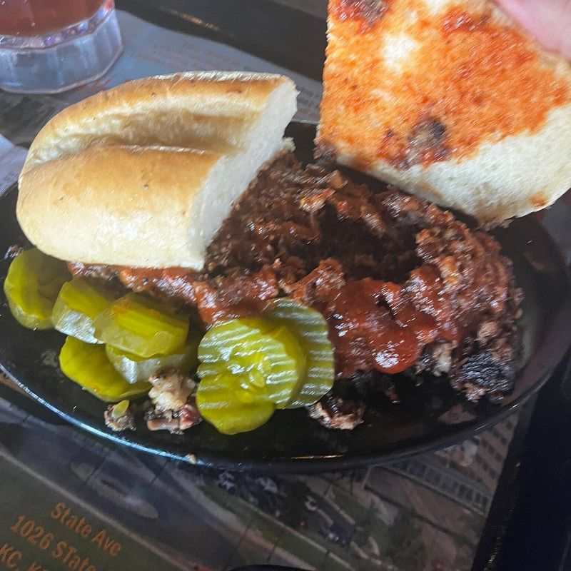 Gates Bar-B-Q: Where They Yell 
