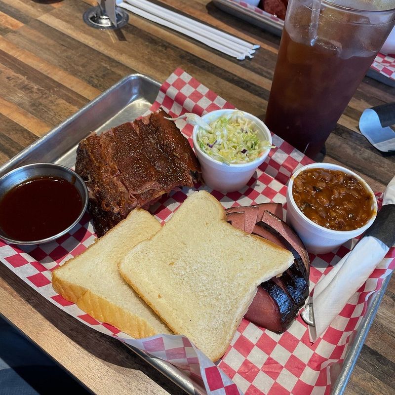 Leo's BBQ: Hidden Gem With Smoky Treasures