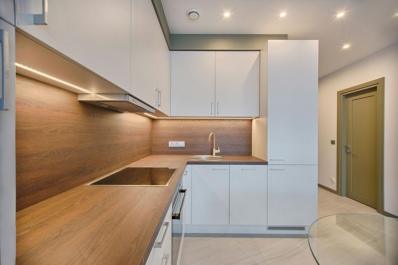 Kitchen Trends That May Be Losing Popularity - Decor Hint Farmhouse Style Fatigue