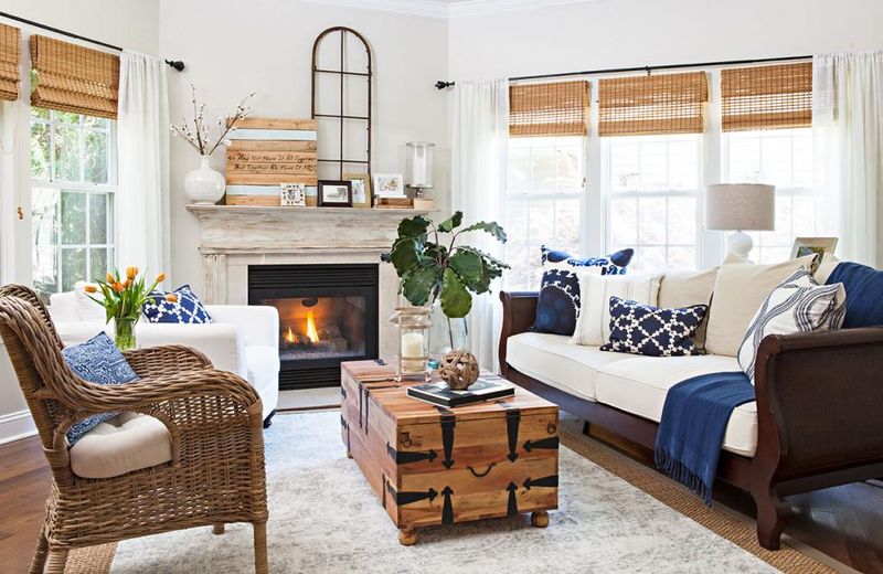 Antique Coffee Tables With Fresh Floral Arrangements