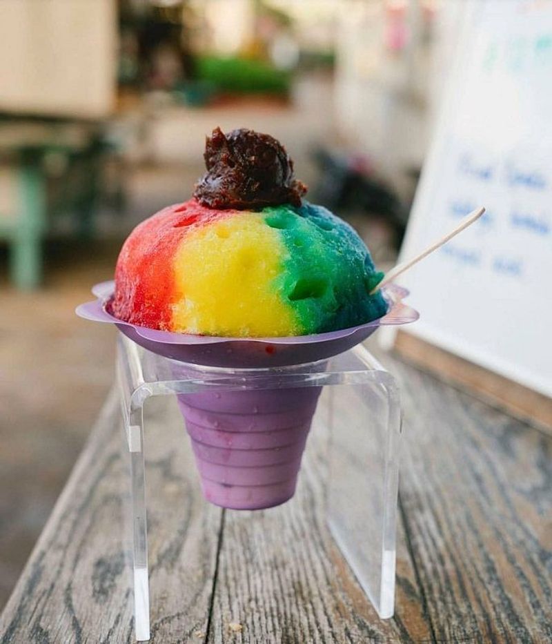 Breakwall Shave Ice Co's Surfside Specialties