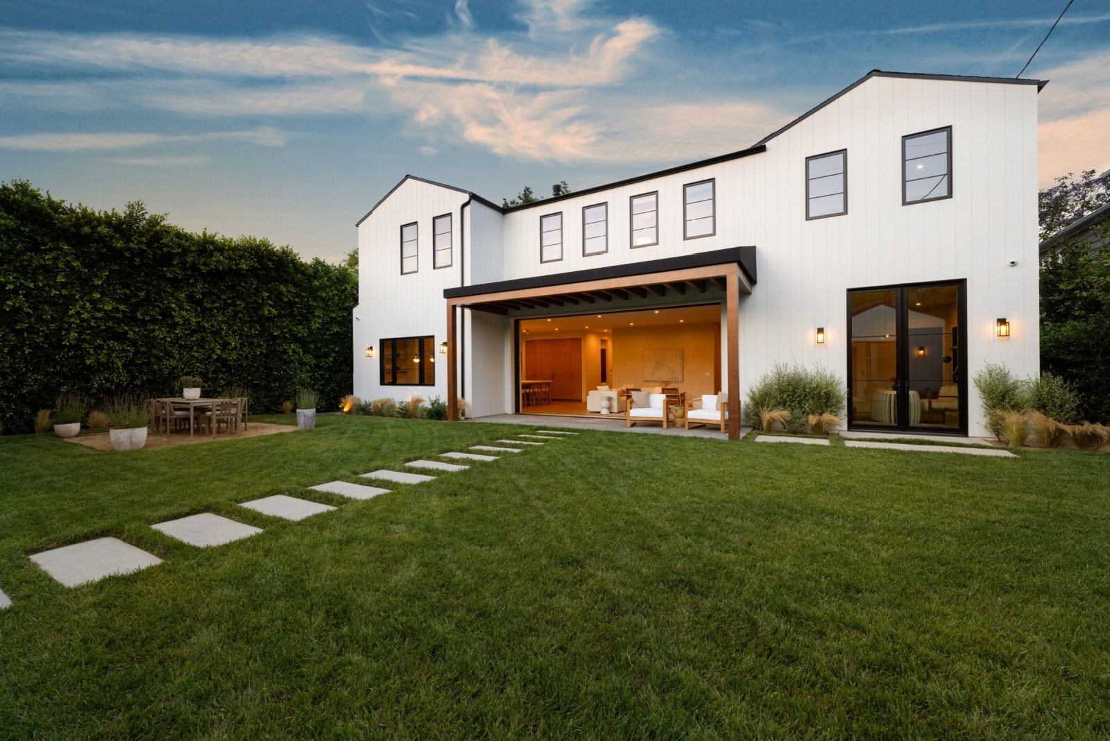 Outdoor Decor Mistakes I Avoided That Made My Yard Shine