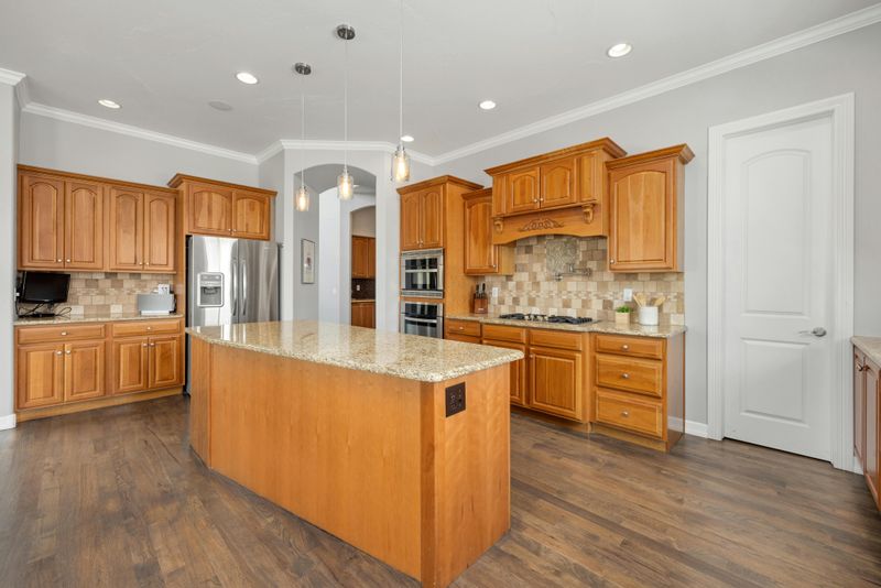 Large, Awkward Kitchen Islands