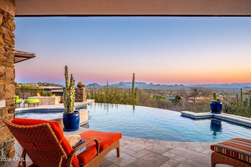 8 Scottsdale Desert Villas With Mediterranean Flair - Decor Hint Oasis Santorini