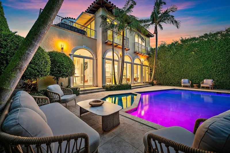 9 Timeless Florida Mansions With Multi-Million Dollar Price Tags - Decor Hint Miami Beach Mega-Mansion: 5940 N Bay Rd