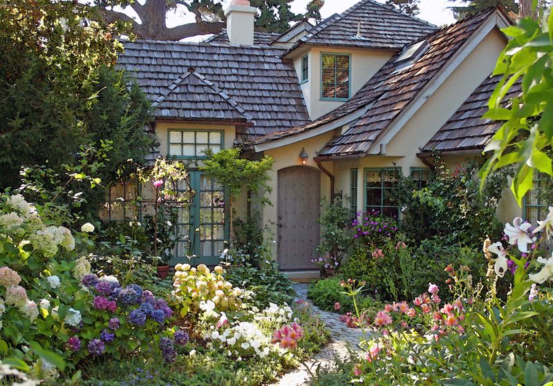 Coastal Cottage Garden Retreat