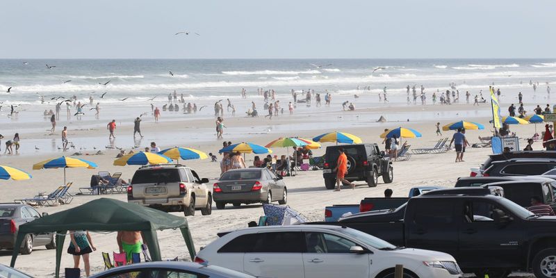 Florida Coastal Spots Swamped By Tourists - Decor Hint Daytona's Driving Beach Gridlock