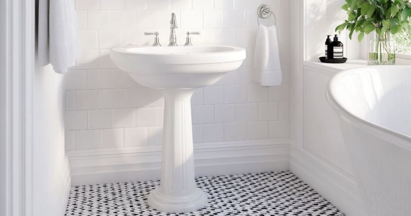 Pedestal Sinks
