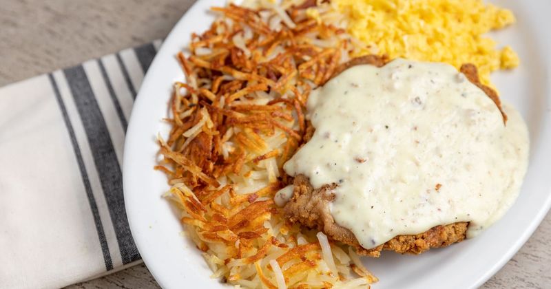 6 California Chicken Fried Steaks That Are A Meal And A Half - Decor Hint Keno's Restaurant's Family-Sized Favorite