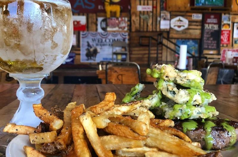 Fred's Texas Café