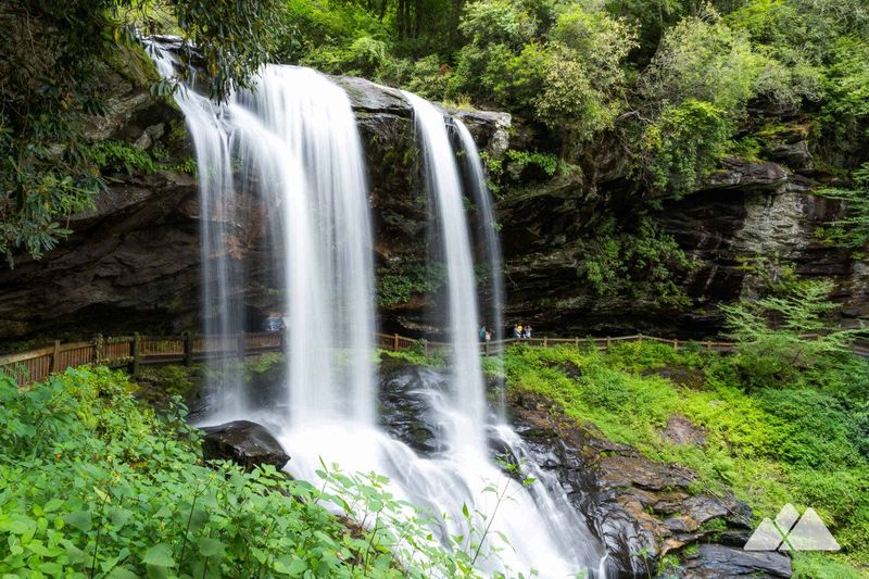 Gateway To Waterfall Country