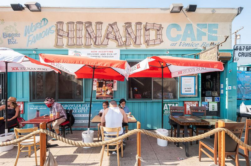 Burgers By The Beach In 12 Oceanfront Joints Along California's PCH - Decor Hint Hinano Café