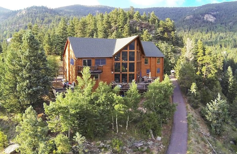 12 Denver Mountain Chalets With Timeless Alpine Views - Decor Hint Mount Vernon Canyon Castle