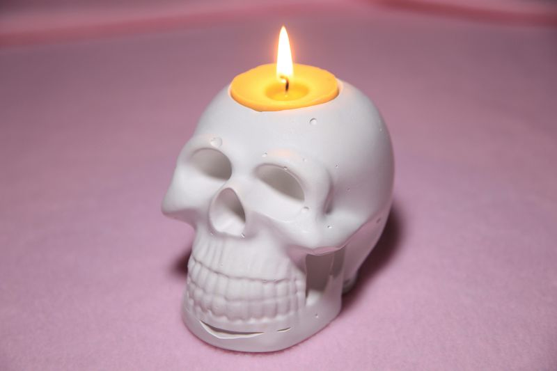 Simple Halloween Decorations That Work In Small Apartments - Decor Hint Gothic Candle Holders