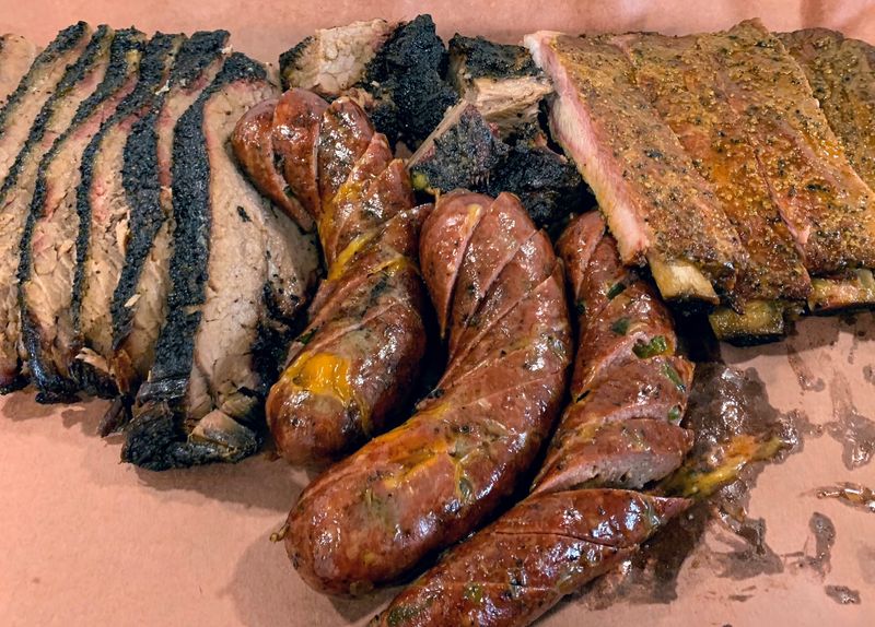 8 Arizona Barbecue Havens Where Smoke Meets Mastery - Decor Hint Eric's Family Barbecue: Avondale's Texas Transplant