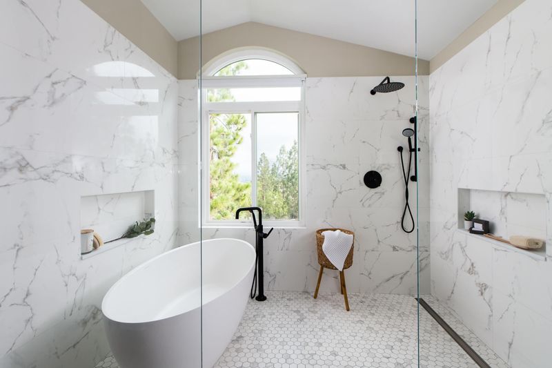 Open Shower Oasis