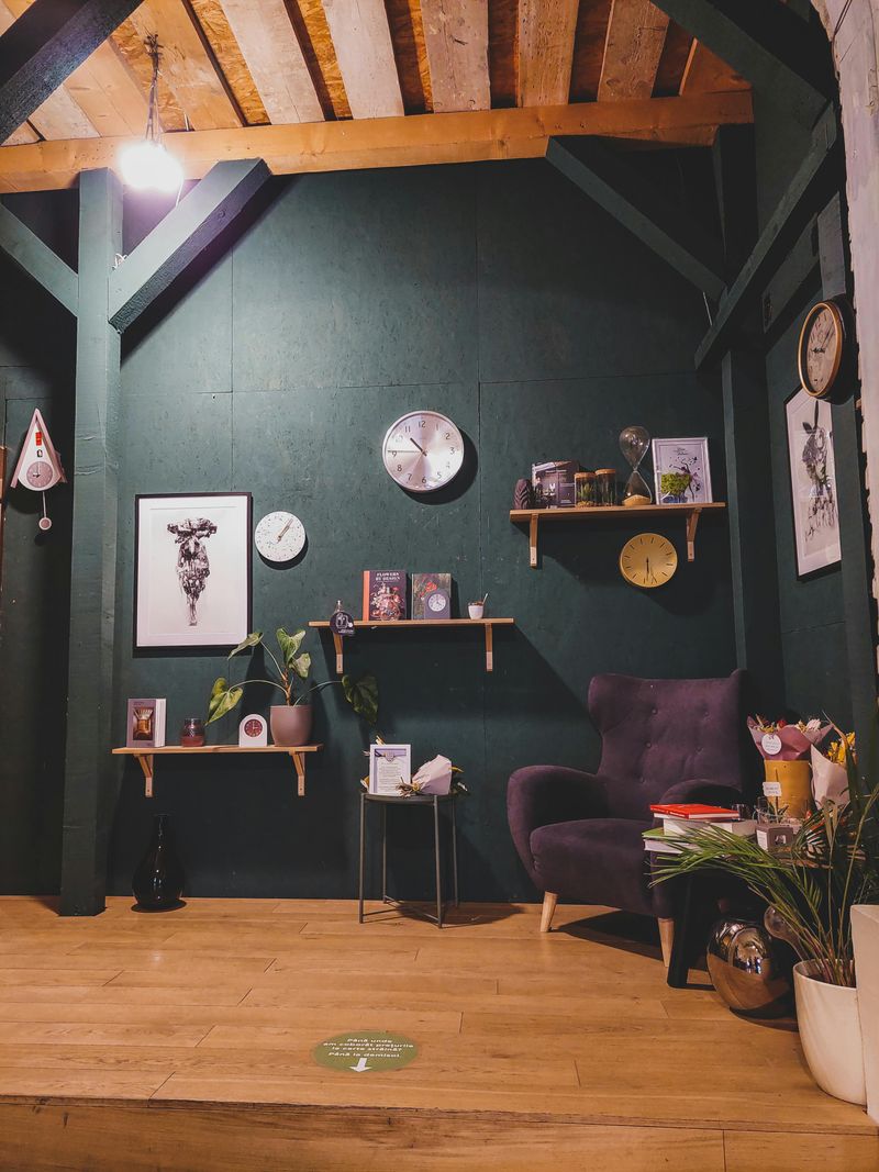 Mount Floating Shelves