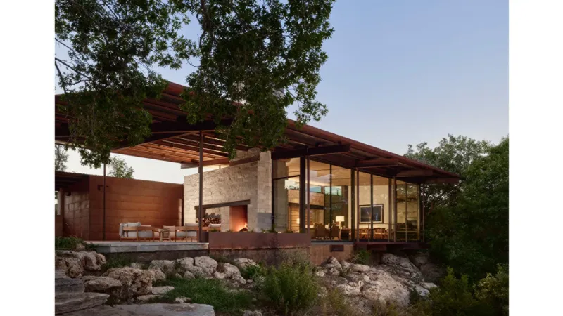 9 Texas Farmhouses That Blend Tradition And Modern Style - Decor Hint High Plains Hybrid