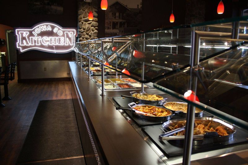 12 Iowa Buffets Where Fried Chicken Still Tastes Like Grandma's - Decor Hint Iowa 80 Kitchen – Walcott