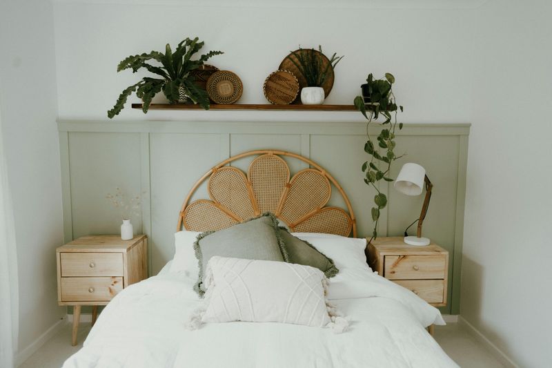Choosing the Wrong Size Nightstands