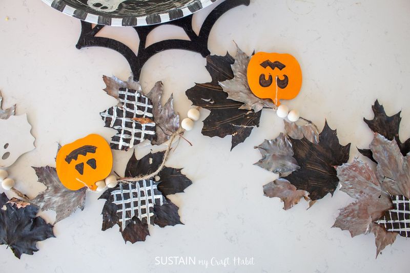 Fallen Leaf Ghost Garlands