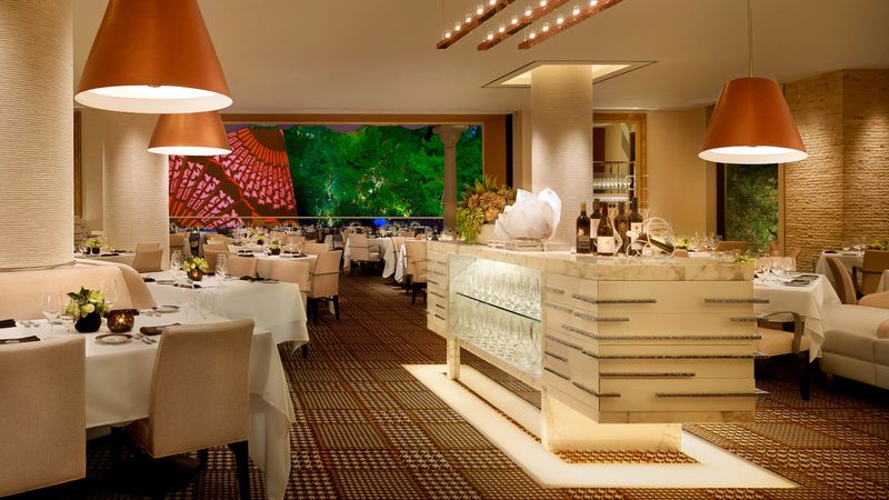 15 Las Vegas Dining Spots You'll Need Luck (Or Skill) To Book - Decor Hint SW Steakhouse