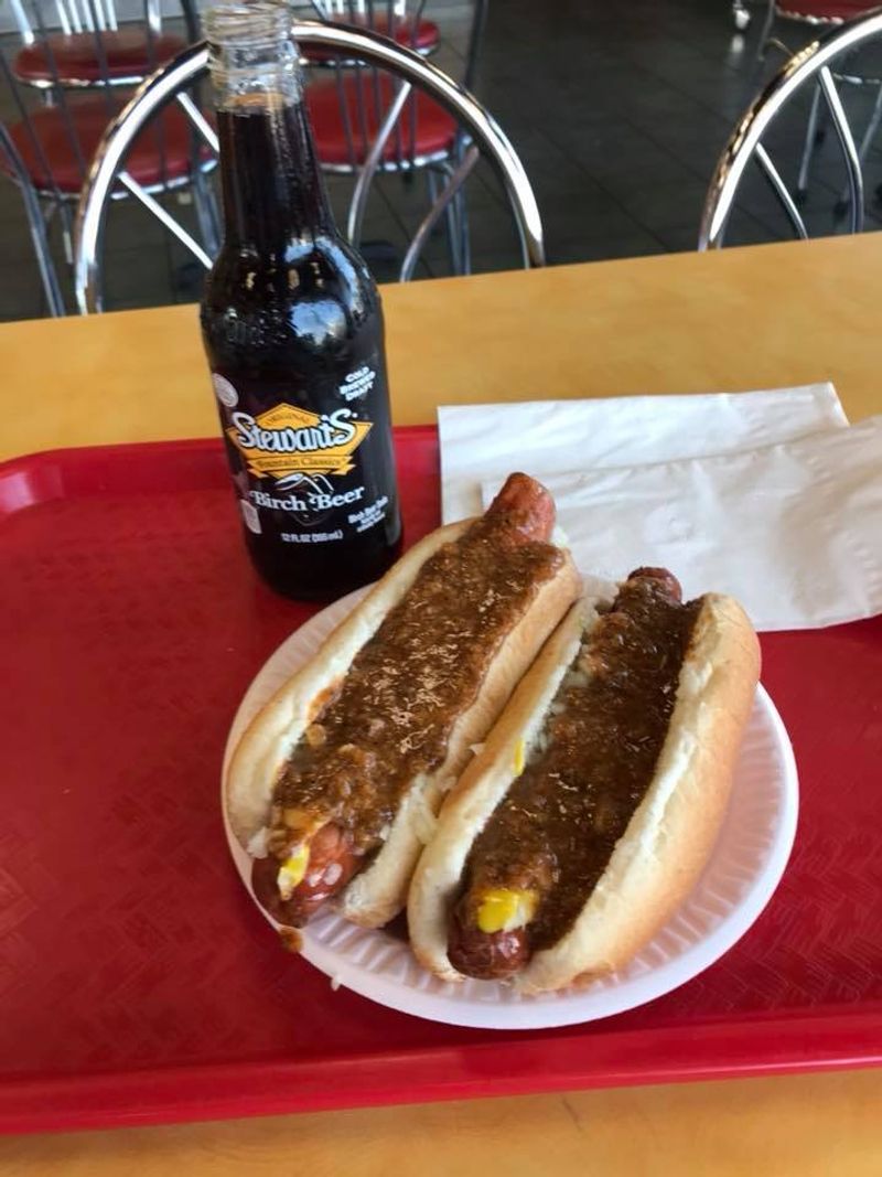 Johnny & Hanges, Fair Lawn