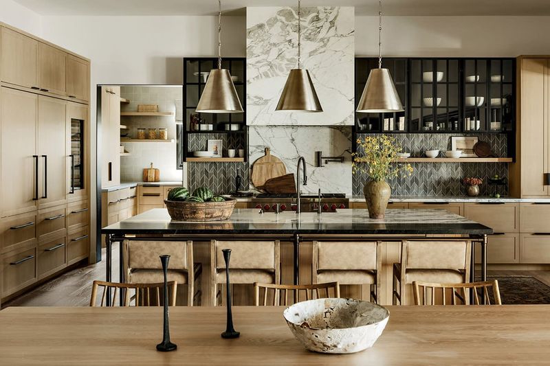 12 Texas Farmhouse Kitchens That Still Feel Fresh In 2025 - Decor Hint Mixed Metal Fixtures That Break Design Rules