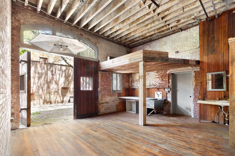 Bushwick Warehouse Minimalist Conversion