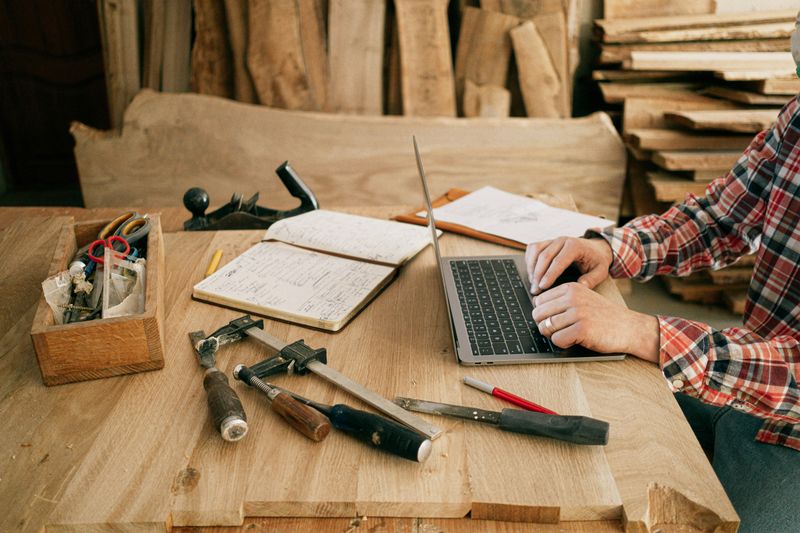 Maker's Marks and Labels Provide Provenance