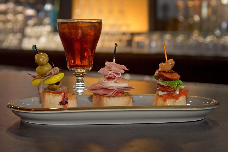 8 Reno Spots Where Basque Meals Could Be Served Family-Style - Decor Hint Basque Bistro – Reno, Nevada