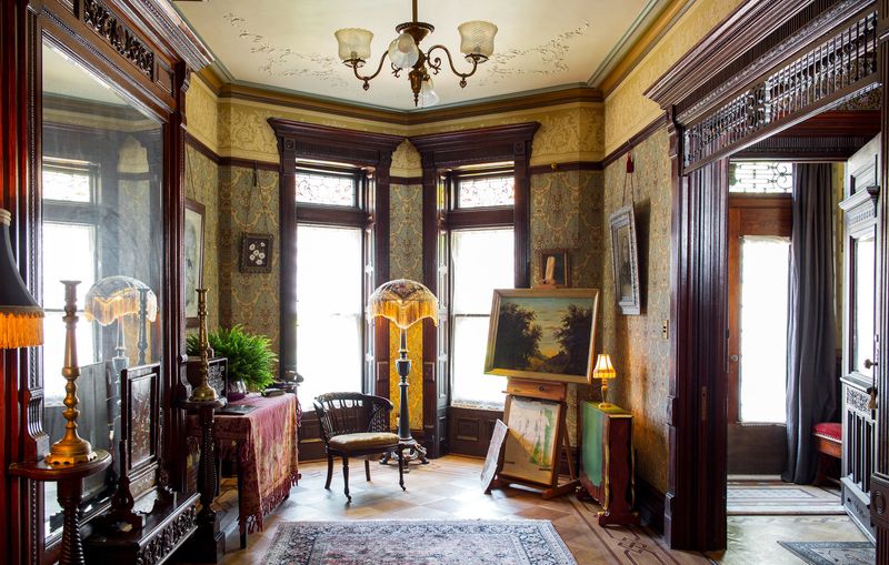Indoor-Outdoor Connections Through Restored Rear Facades