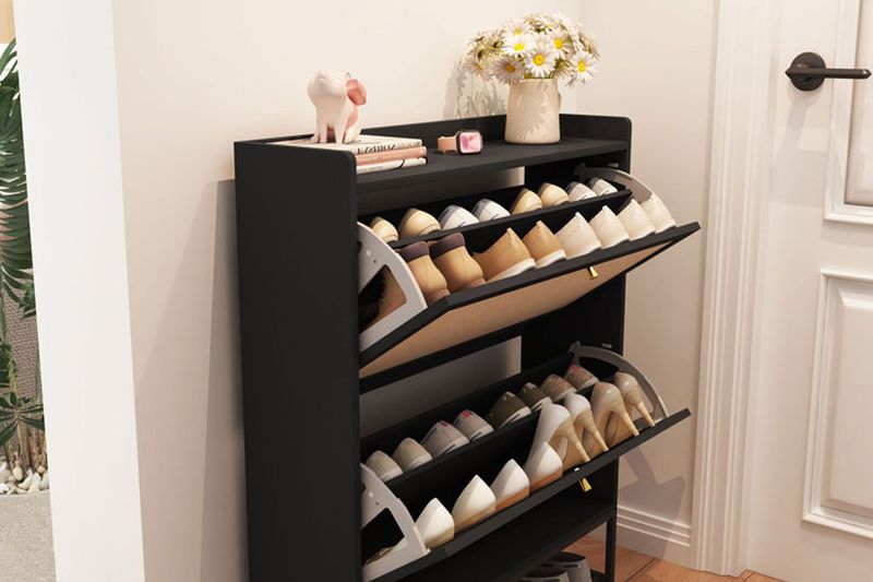 12 Chicago Entryways That Hide Clutter In Plain Sight - Decor Hint Behind-The-Door Shoe Stadium