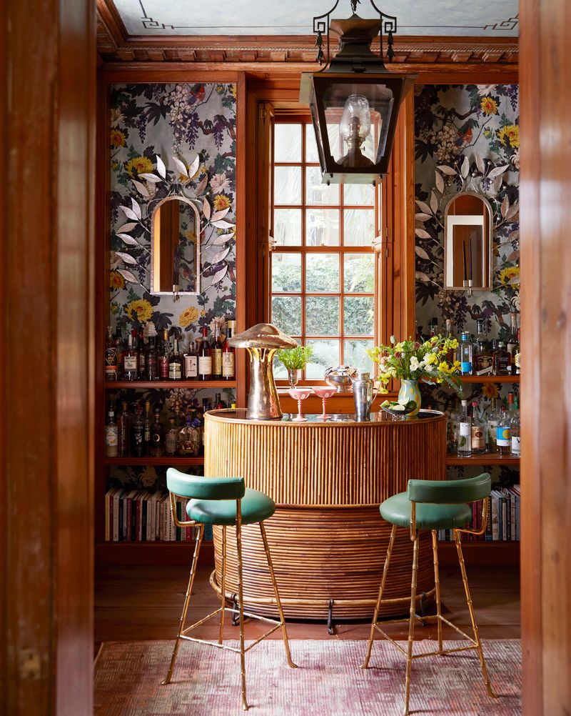 8 Atlanta Entryways Where Sustainable Materials Feel Classic And Modern - Decor Hint Kirkwood Coffee Ground Countertop
