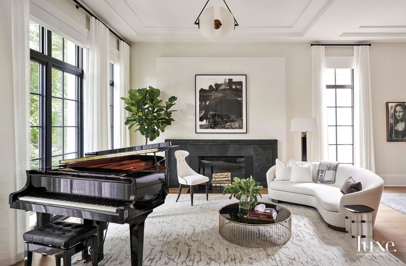 Old Town Victorian – Handcrafted Details with Historical Character