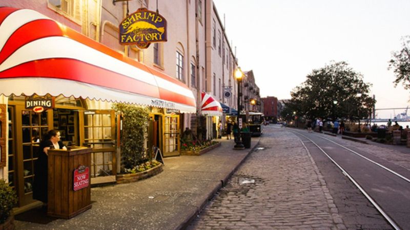 10 Savannah Eateries That Could Capture The Spirit Of Summer With Boils - Decor Hint The Shrimp Factory – Riverside Tradition Since 1977