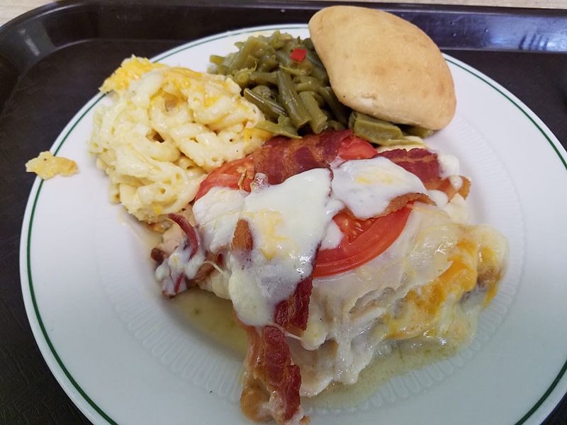 9 Kentucky Comfort Food Places So Good, Locals Keep Them Hush-Hush - Decor Hint Keeneland Track Kitchen – Lexington