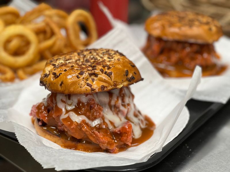 Pete's A Place – Woburn, MA