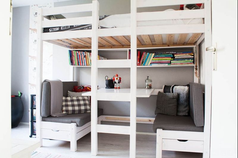 10 Utah Cabin Bunk Rooms That Grow With Kids - Decor Hint Convertible Desk Bunks In Deer Valley