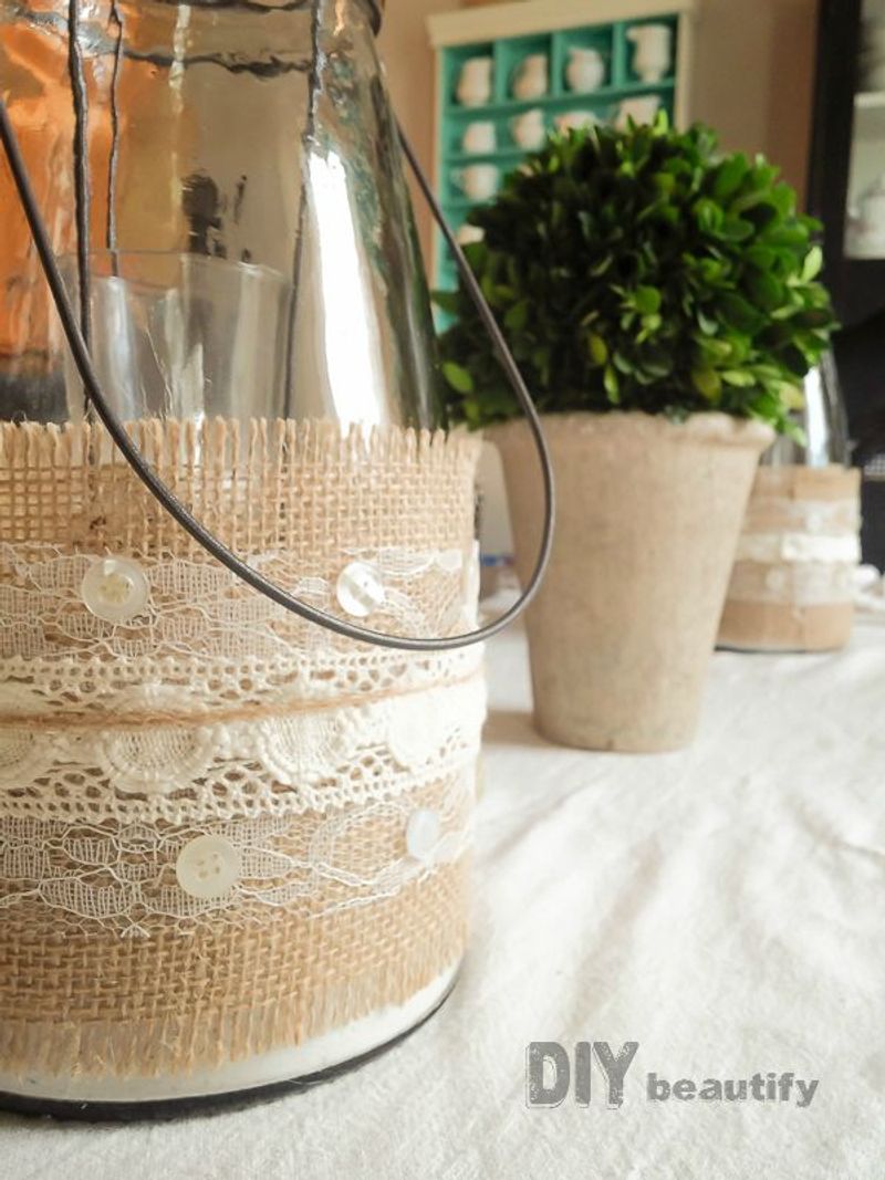 Lanterns With Burlap Covers For A Cozy Touch