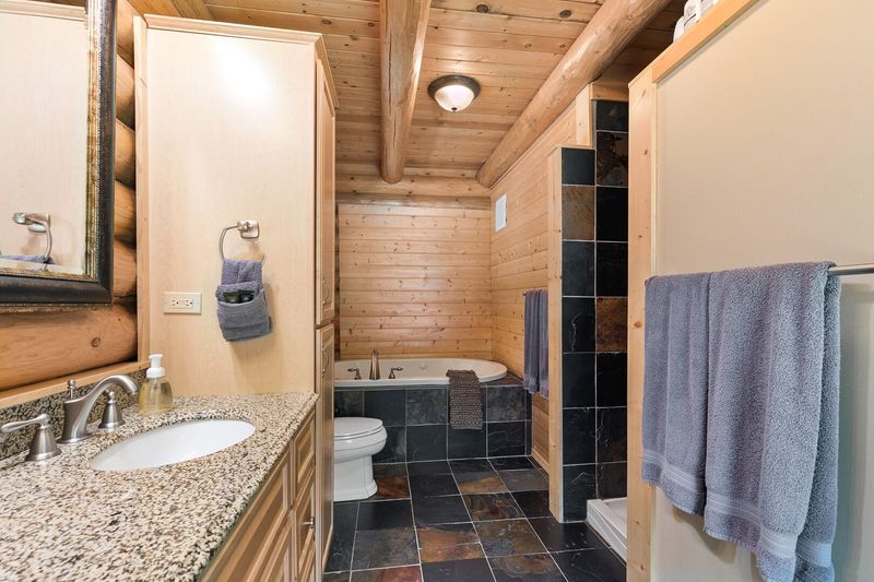 Stevens Pass Cabin Bathroom